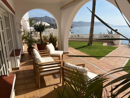 발코니/테라스, 호텔 파라이소 델 마르  (Hotel Paraiso Del Mar) in 네르야