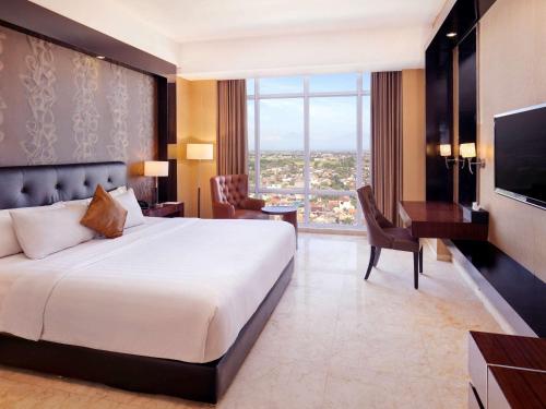 Grand Mercure Solo Baru