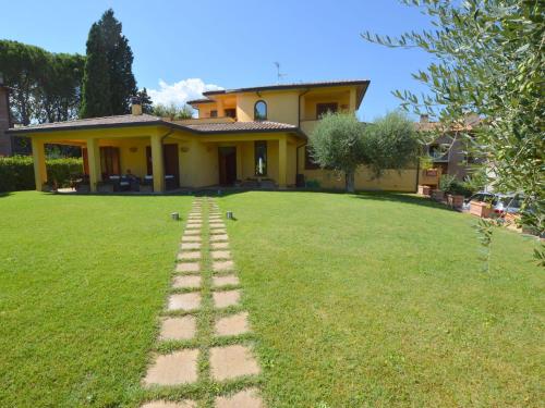 Apartment in Marsciano Perugia with swimming pool