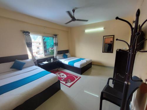 Family Double Room image 3
