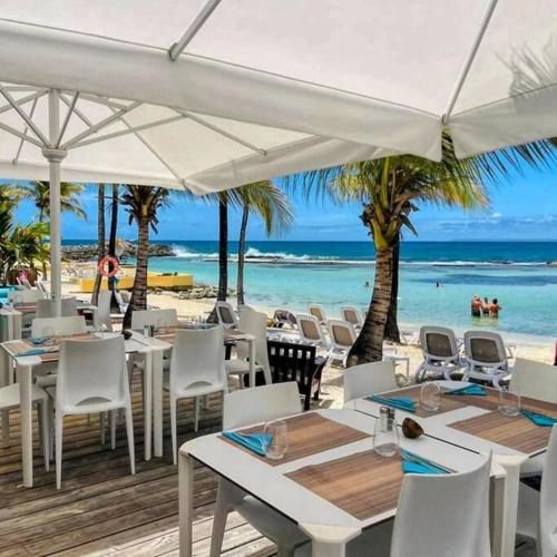 Agreable studio au bord de mer. in Saint Francois