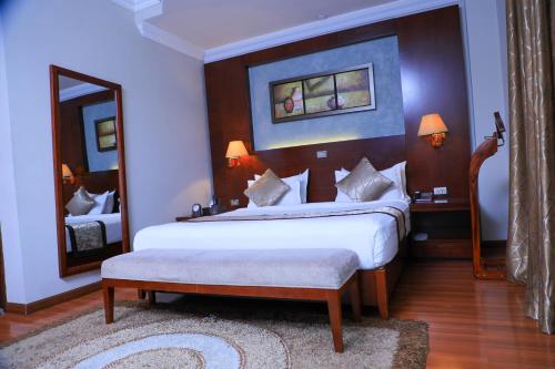 Sidra International Hotel - image 4