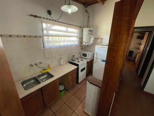 2 bedrooms, 3 beds