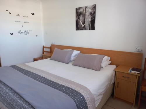 Come Home in Oudtshoorn Self-Catering Units