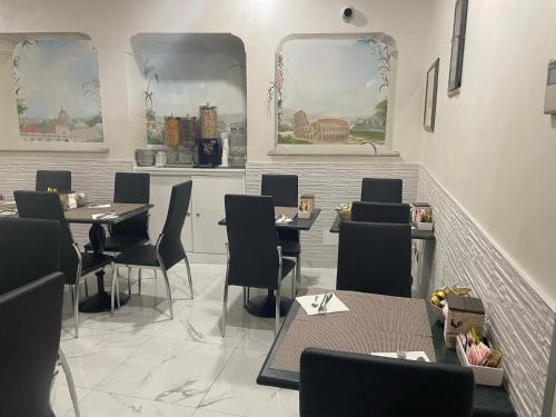 Hotel Le Petit - image 10