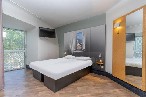 B&B Hôtel Marseille Euromed - image 14