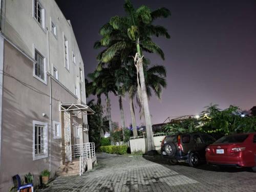 B&B Abuja - Chez B&D Suites and Apartments - Bed and Breakfast Abuja