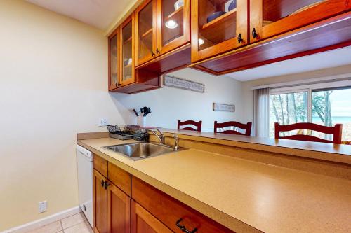Crystal Beach 13 in Glen Arbor, USA