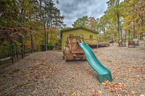 Rustic Clint Eastwood Ranch Apt by Raystown Lake