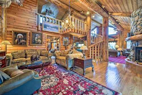 Luxurious Lakefront Villa in Bayfield Hike and Fish in Bayfield, USA