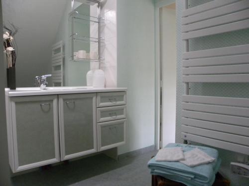 Maison d'Hôtes La Quèrière - image 2