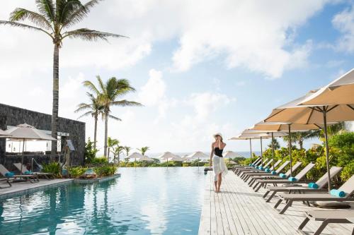 Swimming pool, Anantara Iko Mauritius Resort & Villas in Mauritius Island