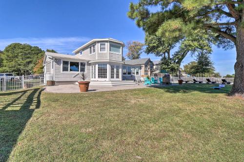 Grasonville Home with Private Pool on the Water in Grasonville (MD)