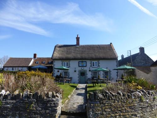 The Kingsdon Inn - image 2