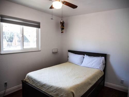 Pool! Quite, Private, remodeled home on the hill Pool! Quite, Private, remodeled home on the hill