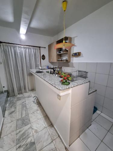 Tsar Simeon, 2 bedroom, living room and fireplace, Sofia (Foto 8)