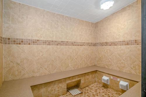 Ground Floor Condo Sleeps 6 2 BR 2 BA Myrtle Beach Resort Unit 146A - image 10