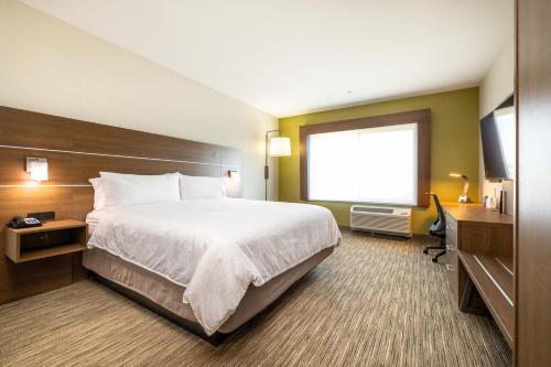 Holiday Inn Express & Suites - San Jose Silicon Valley an IHG Hotel - image 11