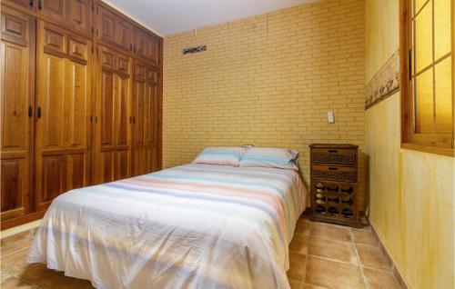 Beautiful Home In Villanueva Del Segura With Wifi