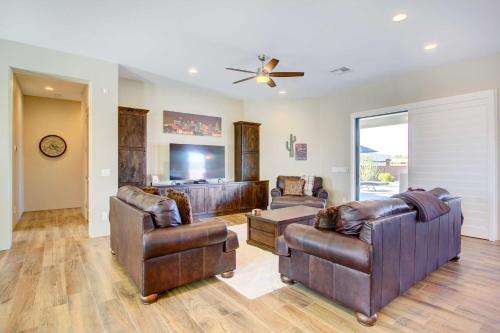 Oasis-Like Phoenix Home with Private Outdoor Pool! in Tramonto