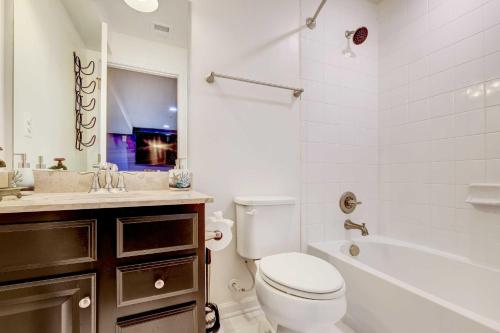 Game Room and Gym Downtown DC Home! Game Room and Gym Downtown DC Home!