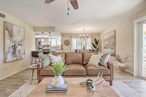 Stunning Sun Lakes Retreat Less Than 1 Mi to Golfing! in ซันเลค