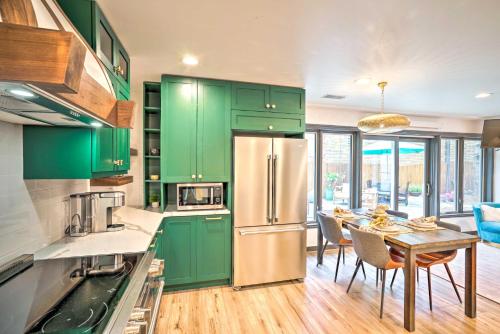 Luxury Spa Retreat Private Courtyard and More! in Hastings (MN)