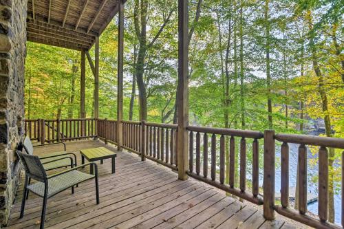 Serene Lewisburg Lakefront Retreat with Dock