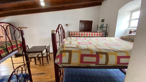 Bed in 10-Bed Mixed Dormitory Room image 6