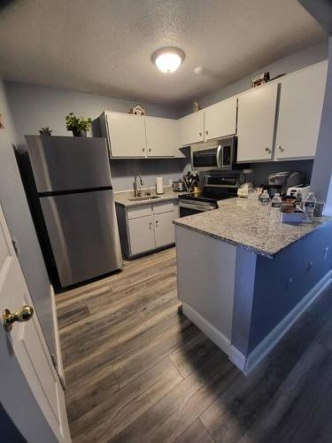 Spacious Condo Walking distance to Weirs