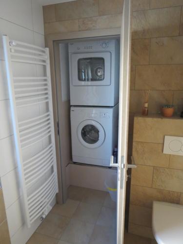 Spira House - image 3