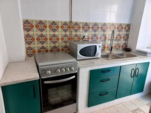 Kitchen, DAR Jamila a 8021 Beni khalled Tunisie in Korba