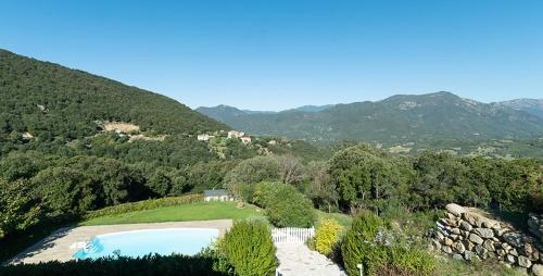 Au coeur de l'arriere Pays Rez de chaussé de Villa DOMAINE A PRESA