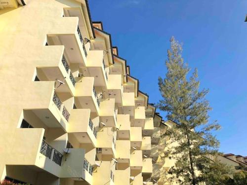 Natural Paradise 3Mins to Beach at Teluk Batik Lumut in 巴迪灣