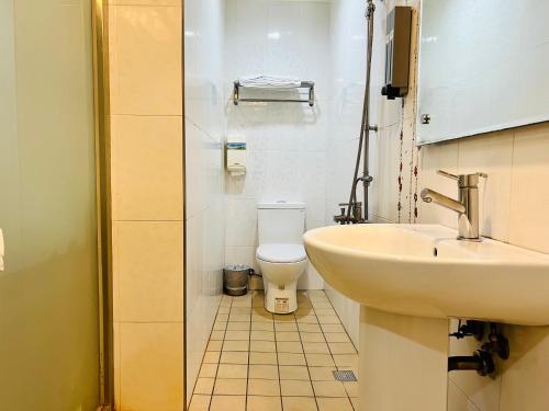 Bathroom, Mucha Hotel in Yilan City