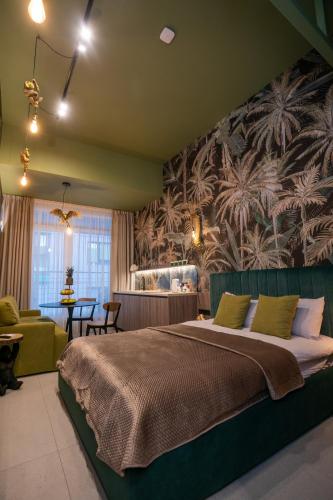 1 king bed, 1 sofa bed
