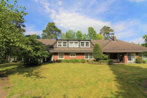 Villa Ferienhaus EMG für Familien und Gruppen in Celle Hannover