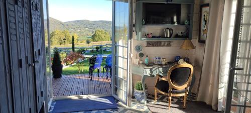 생지론 Domaine Le Lanis Chambre d'hôtes avec spa sur réservation (Domaine Le Lanis Chambre d'hotes avec spa sur reservation) 4성급 호텔 외관