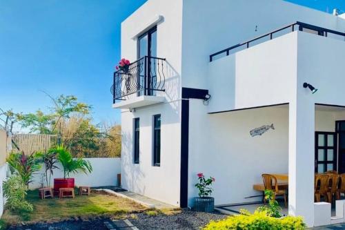 Luxury Villa Parizz- A Home away from Home