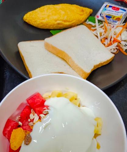 Khao Sok River & Jungle Bungalow