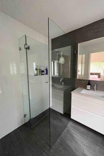 Bathroom, Big home near Sydney Harbour, city and beaches in Hunters Hill