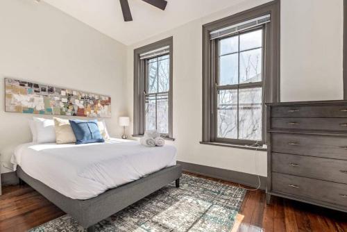 Deluxe 5-bedroom Walk everywhere in Over the Rhine