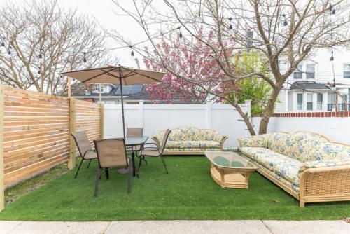 Charming Home in AC Parking 5 min to Borgata in Atlantic City, USA