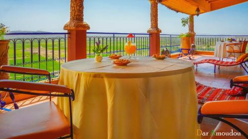 設施, 達爾阿莫多旅館 (Dar Amoudou) in 瓦爾扎扎特市中心