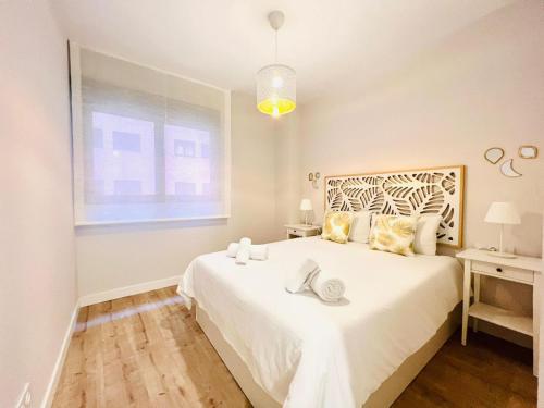 Sky Garden & seasonal pool views by ELE Apartments in เปอร์โต เดอ ลา ทอร์เร