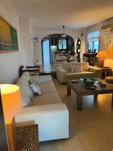 Villa Maria-Stunning Villa in Porto Hydra in Akti Idras (Argolis)