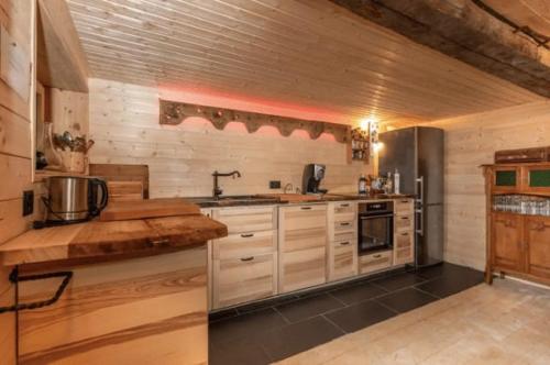 Heidi Chalet in Rossiniere