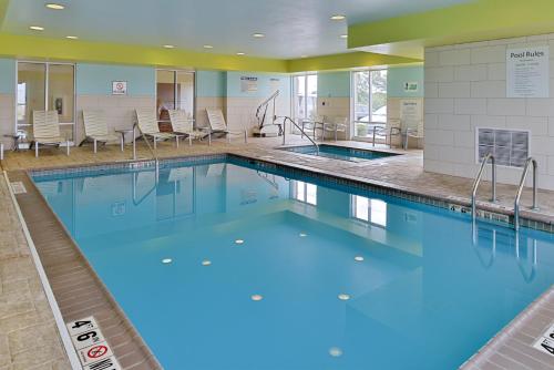 Holiday Inn Express Hotel & Suites Terre Haute