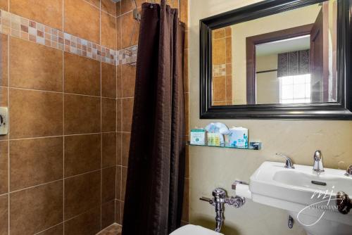Hotel Seville Ascend Hotel Collection - image 3