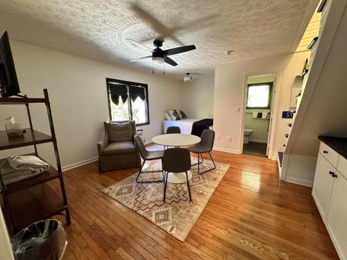 Sylvan Valley Lodge and Cellars - Hotel - Sautee Nacoochee